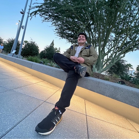 Meet your Posher, Joseph - Picture 1 of 1